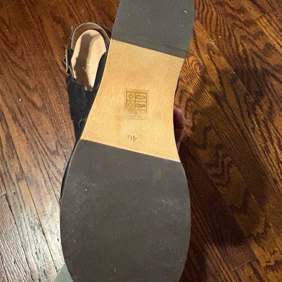 Anthropologie silent d clogs - Picture 4 of 7